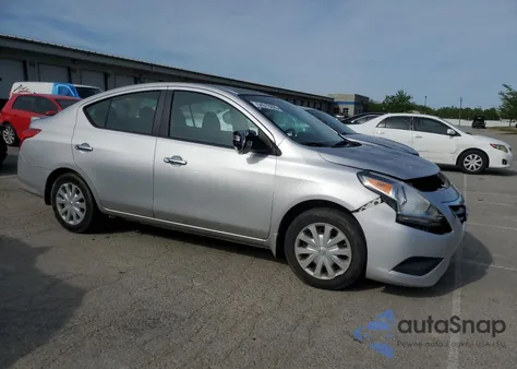 2015 Nissan Versa S из США, поврежденный, VIN 3N1CN7AP1FL862953